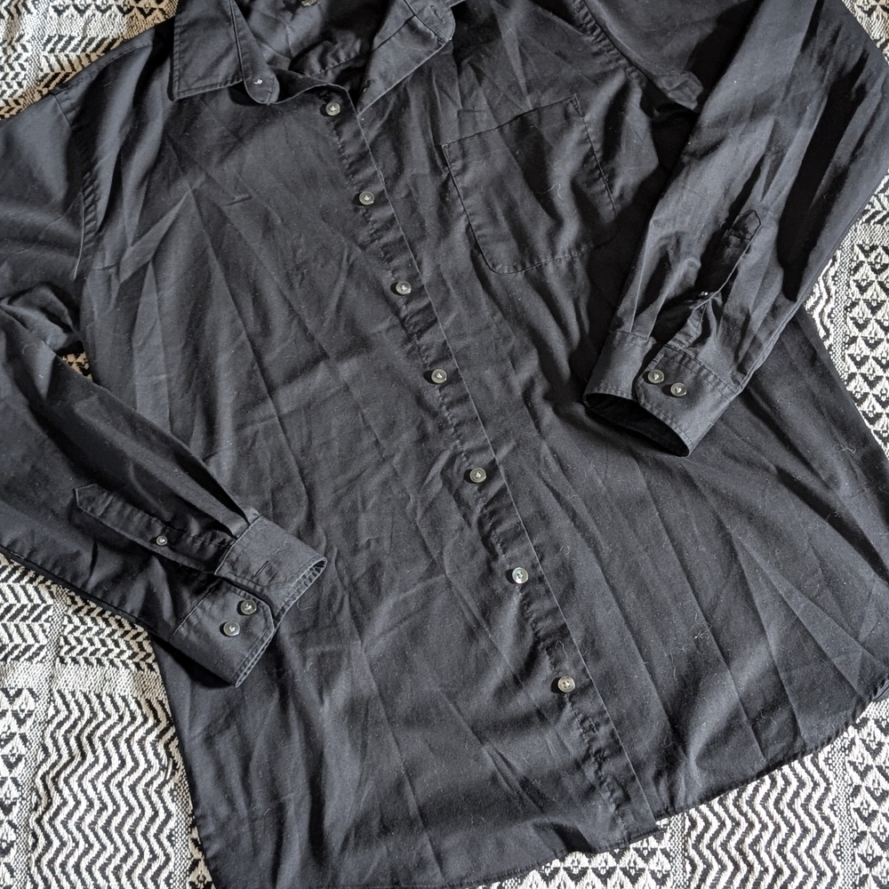 Van Heusen Black Dress Shirt